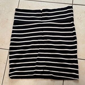 Forever 21 Black and White Striped Mini Skirt